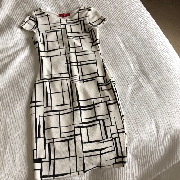 AKIRA Dresses & Skirts - Black/White Geo dress